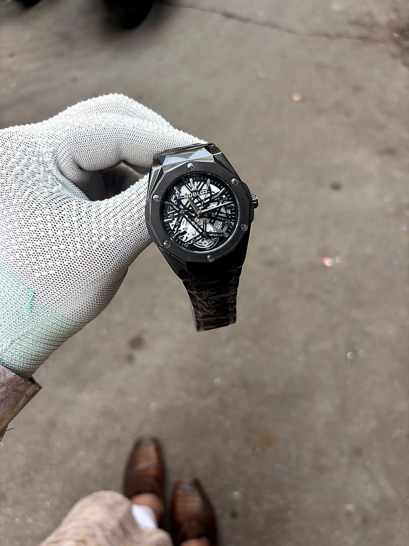 Hublot Big Bang Aero Bang full black Skeleton Dial Watch Quartz