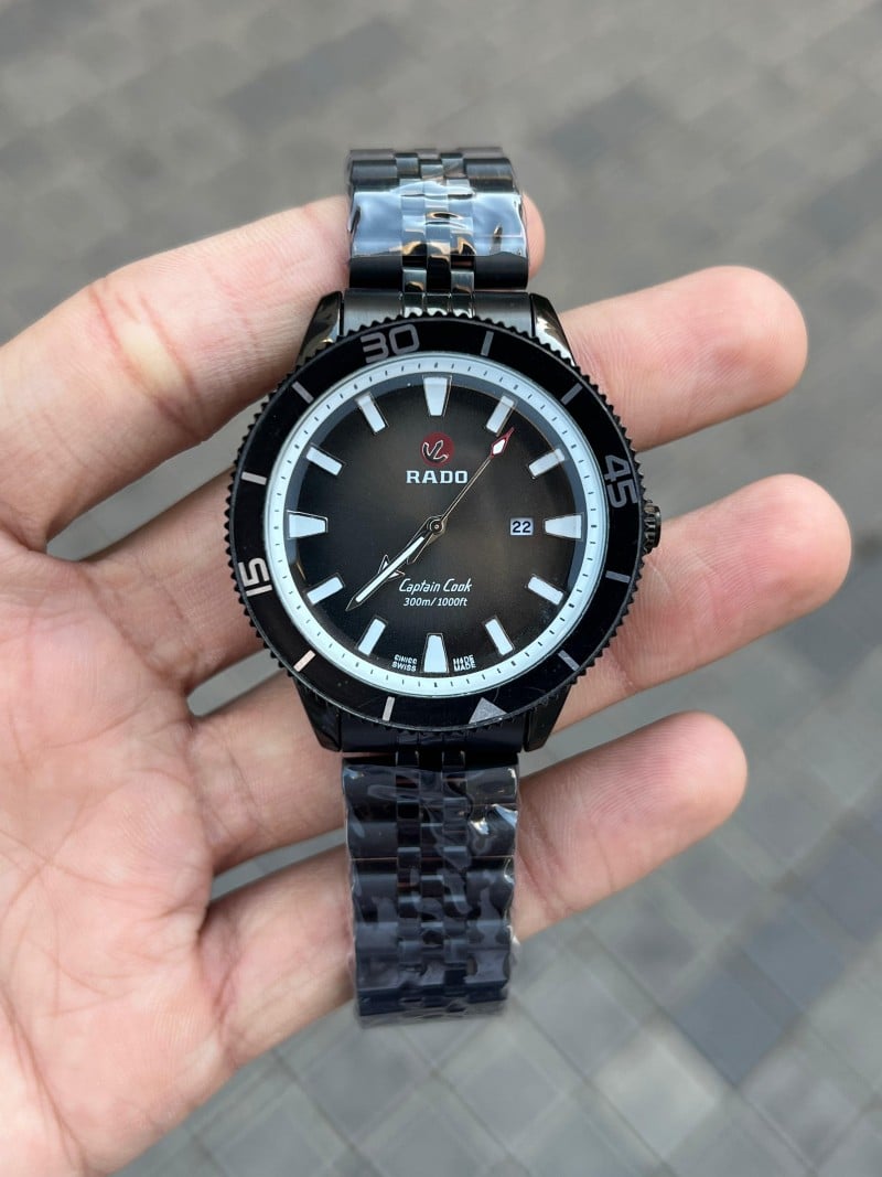 Rad o Captain Cook Full Black