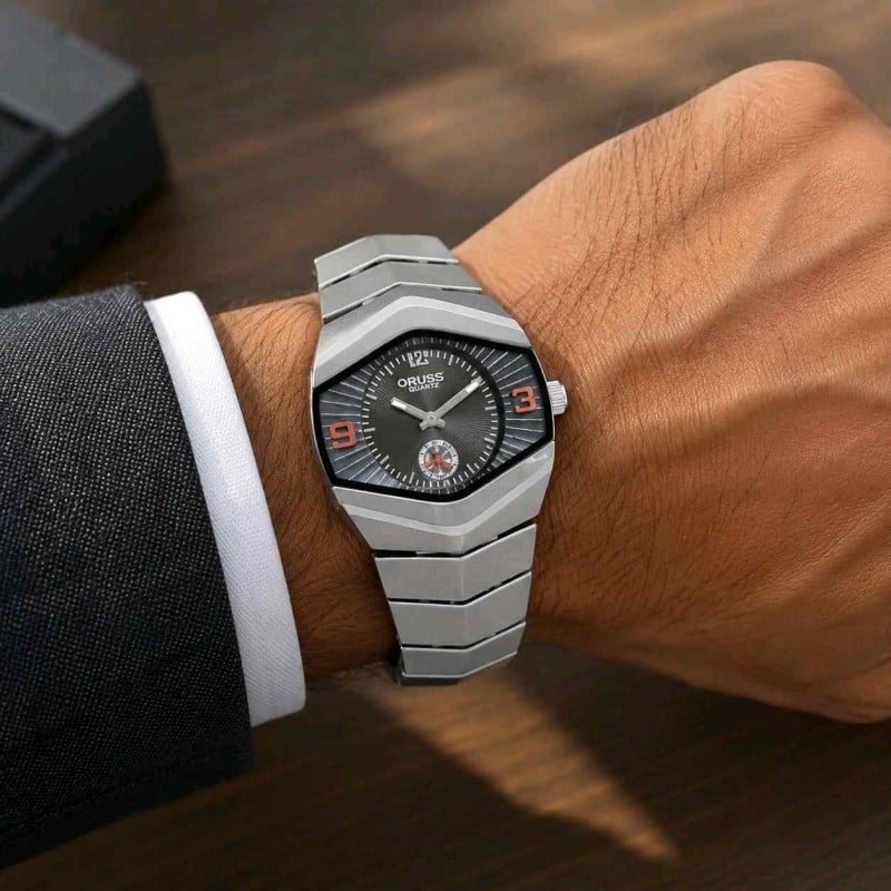 diese_l sliver (black dial) watch all working