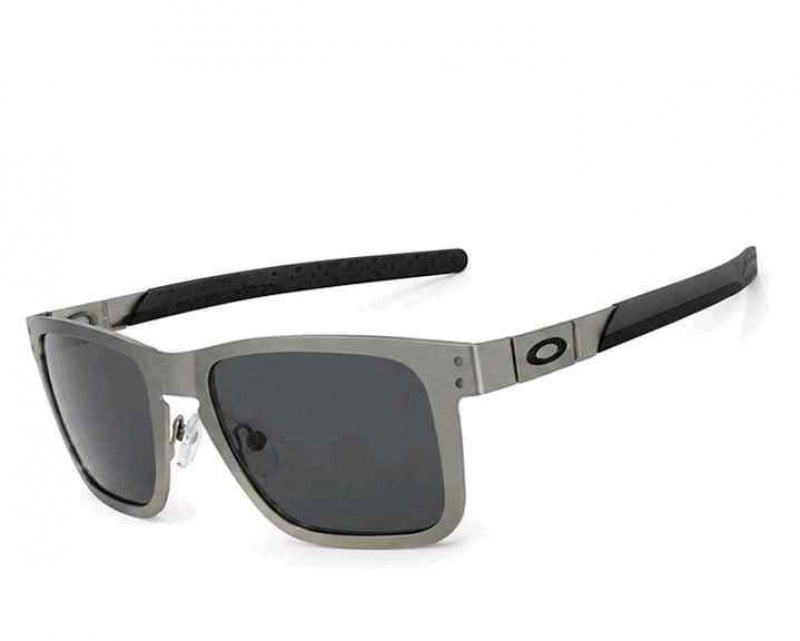 oakle-y silver black metal frame
